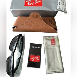 Brand New Ray-Ban Andy Sunglasses RB4202 606971 Matte Black Dark Green 55mm Case